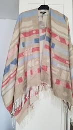 Beige zand kleur rood blauw poncho sjaal omslagdoek, Promiss, Maat 46/48 (XL) of groter, Nieuw, Ophalen of Verzenden