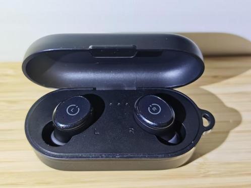 TOZO T10 Wireless Bluetooth Earbuds with Charging Case, Telecommunicatie, Mobiele telefoons | Oordopjes, Zo goed als nieuw, In gehoorgang (in-ear)