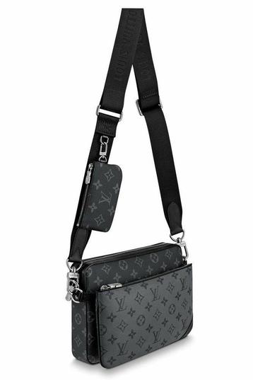 Louis Vuitton trio Messenger Tas beschikbaar voor biedingen