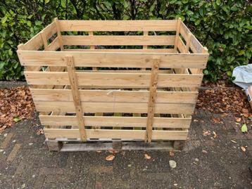 Pallet met opbouw €20,- In Boskoop statiegeld €51,50 Eefde