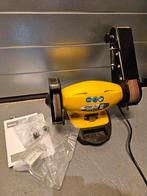 Femi combi werkbankslijpmachine. Schuurmachine., Doe-het-zelf en Verbouw, Gereedschap | Slijpmachines, Ophalen, Zo goed als nieuw