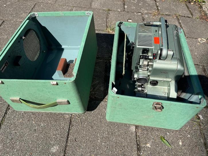 Siemens 2000 16mm projector met transport/luidspreker kist, Verzamelen, Fotografica en Filmapparatuur, Projector, 1960 tot 1980