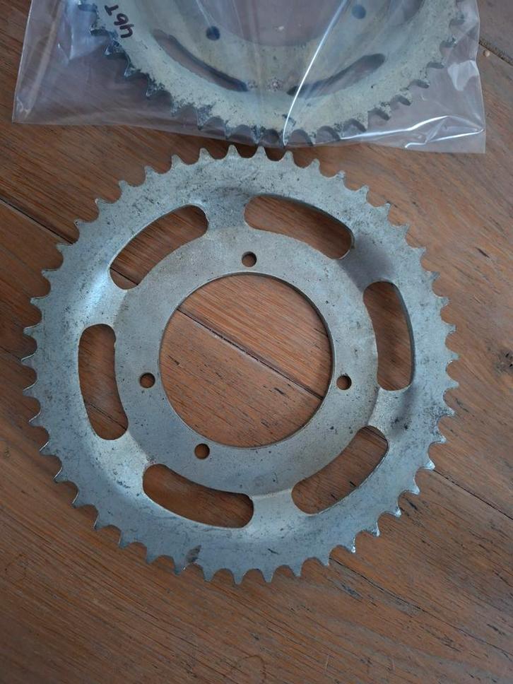 Achtertandwiel 36 / 44 / 46T / 48T / 52T Peugeot 101 102 104, Fietsen en Brommers, Brommeronderdelen | Oldtimers, Nieuw, Overige merken