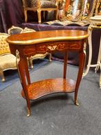 Mooie noten barok ingelegde kastje - tafeltje, Ophalen of Verzenden