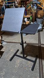 Verstelbare Laptoptafel / Tekentafel, Computers en Software, Laptoptafels, Ophalen, Zo goed als nieuw, In diepte verstelbaar