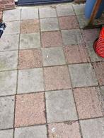 Gratis stenen, Tuin en Terras, Tegels en Klinkers, Ophalen, Beton, Klinkers