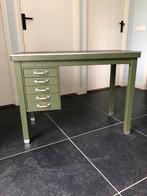 Vintage Stalen Bureautje - Stevig & Compact, Huis en Inrichting, Ophalen, Gebruikt, Bureau