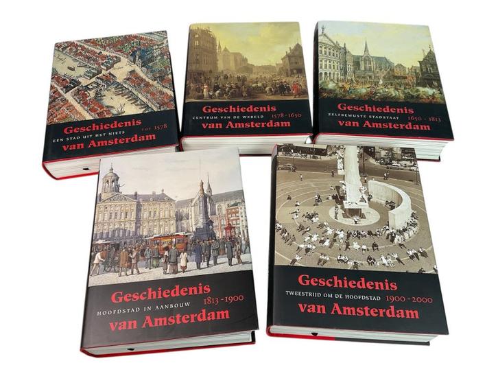 Geschiedenis van Amsterdam - vijf delen, de complete serie, Boeken, Geschiedenis | Vaderland, Zo goed als nieuw, 20e eeuw of later