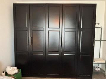 Ikea PAX Kast 250x60x234cm zwart beschikbaar voor biedingen