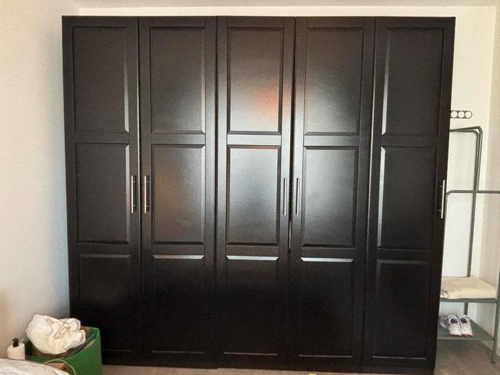 Ikea PAX Kast 250x60x234cm zwart, Huis en Inrichting, Kasten | Kledingkasten, Gebruikt, 200 cm of meer, 200 cm of meer, 50 tot 75 cm