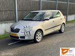Skoda Fabia 1.4-16V Ambiente NAP/AIRCO/NWE APK/2 SLEUTELS, Auto's, Voorwielaandrijving, Gebruikt, 4 cilinders, Origineel Nederlands