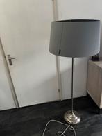 Riverdale, Ophalen, Zo goed als nieuw, Stof