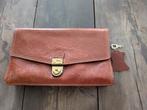 Leren clutch ( heren), Sieraden, Tassen en Uiterlijk, Tassen | Damestassen, Ophalen, Zo goed als nieuw, Bruin, Avondtasje