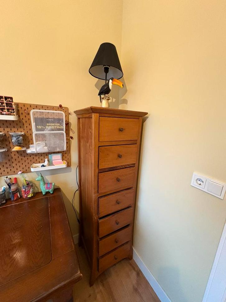 Massief houten ladekast 150cm hoog, Huis en Inrichting, Kasten | Ladekasten, Gebruikt, 100 tot 150 cm, 50 tot 100 cm, 25 tot 50 cm