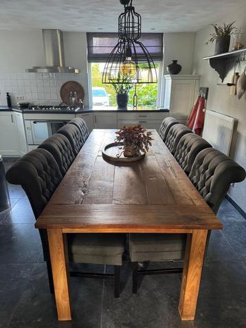 Houten Eettafel 260 cm x 100 cm beschikbaar voor biedingen