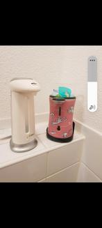 2 automatische zeeppompen, Huis en Inrichting, Badkamer | Badkamermeubels, Ophalen of Verzenden, Zo goed als nieuw