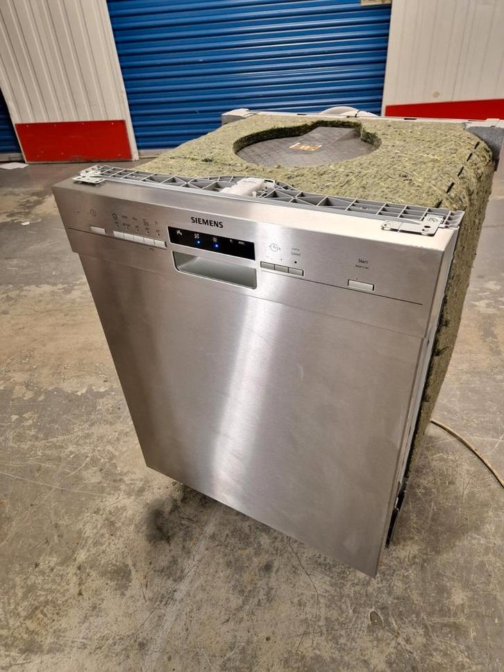 SIEMENS Uit 2021 RVS Inbouw Vaatwasser A+ !! 175 EURO !!, Witgoed en Apparatuur, Vaatwasmachines, Zo goed als nieuw, Inbouw, Minder dan 85 cm