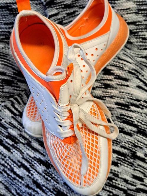 Nike air zoom zwart en oranje sneakers, 40, Kleding | Dames, Schoenen, Zo goed als nieuw, Sneakers of Gympen, Oranje, Ophalen of Verzenden
