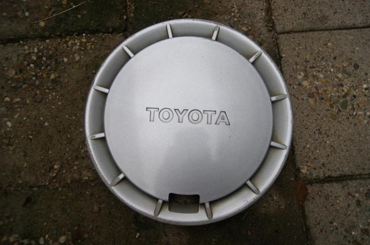 1 losse originele wieldop Toyota Corolla 13 inch, Auto diversen, Wieldoppen, Gebruikt, Ophalen of Verzenden