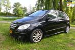 Mercedes-Benz B-klasse 200*airco*half-leer*trekhaak*apk, 136 pk, Gebruikt, 4 cilinders, 400 kg