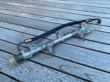 OEM Honda Benzine leiding + slang beschikbaar voor biedingen