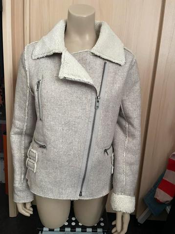 Teddy wol yaya woman jas zand beige crème kleurig gevoerd m beschikbaar voor biedingen