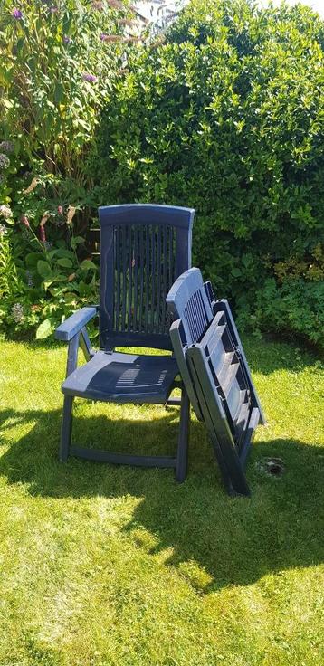 Tuinstoelen  beschikbaar voor biedingen