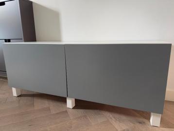 Wand (of tv) meubel Ikea Besta 120x42x38 beschikbaar voor biedingen