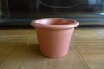 terra roze matte bloempot, Ophalen of Verzenden, Zo goed als nieuw, Aardewerk, Binnen