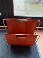 Vintage krantenhouder, Huis en Inrichting, Woonaccessoires | Krantenbakken en Lectuurbakken, Ophalen of Verzenden, Gebruikt