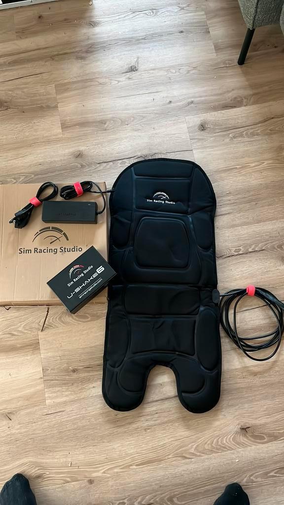 U-Shake 6 Sim Racing Studio ushake6 haptic, Spelcomputers en Games, Spelcomputers | Overige Accessoires, Zo goed als nieuw, Ophalen of Verzenden