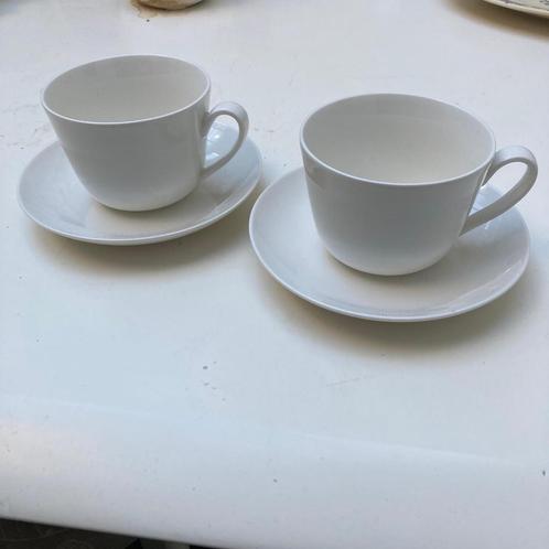 2 kop en schotels Villeroy & Boch, Huis en Inrichting, Keuken | Servies, Zo goed als nieuw, Kop(pen) en/of Schotel(s), Overige stijlen