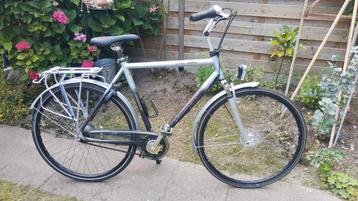 Batavus staccato Heren fiets 28 inch Frame maat 58 cm hoog  beschikbaar voor biedingen