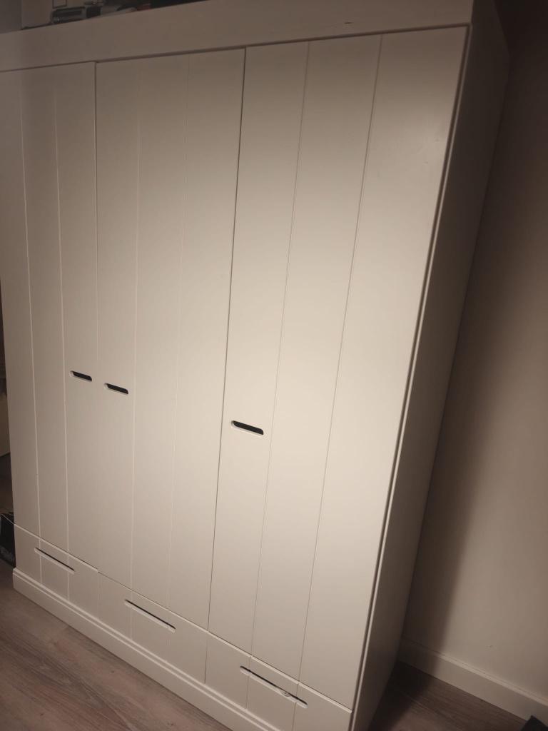 GELIJK OPHALEN! Witte WOOOD Connect 3-deurs Kledingkast!, Huis en Inrichting, 100 tot 150 cm, Zo goed als nieuw, 50 tot 75 cm