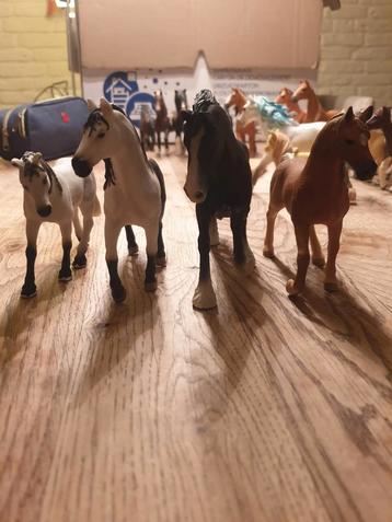 4 schleich paarden te koop