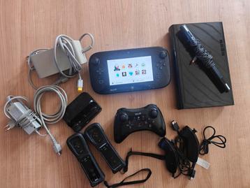 Complete en goed werkende wii U met veel extra's!  beschikbaar voor biedingen