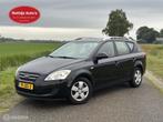 Kia cee'd Sporty Wagon 1.4 Fifteen ISG Airco! Nieuwe APK!, Voorwielaandrijving, 4 cilinders, 1396 cc, Zwart