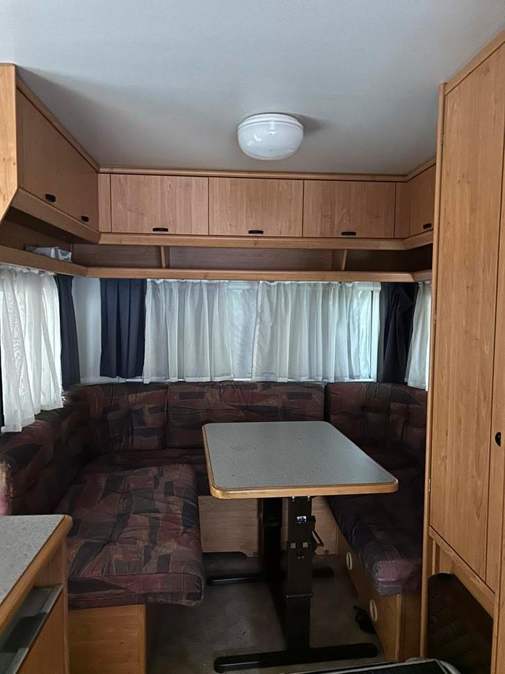 Knaus sudwind, Caravans en Kamperen, Caravans, Particulier, tot en met 4, Rondzit, Knaus, Vast bed, Gascomfoor, Kachel, Koelkast