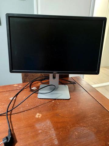 Dell Beeldscherm - Goede Staat - Meerdere Poorten beschikbaar voor biedingen