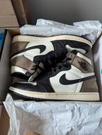 Jordan 1 High Mocha Maat 45 (inclusief originele doos), Bruin, Nike, Ophalen of Verzenden, Nike