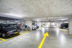 Parkeerplaats te huur - Parking - Amstelstation Omval 1096, Huizen en Kamers, Garages en Parkeerplaatsen, Amsterdam