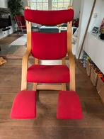 Stokke gravity stoel, Huis en Inrichting, Ophalen, Zo goed als nieuw, Rood, Eén