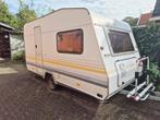 Mooie compacte, goed onderhouden Knaus Südwind met voortent, Caravans en Kamperen, Koelkast, Standaardzit, Dwarsbed, Particulier
