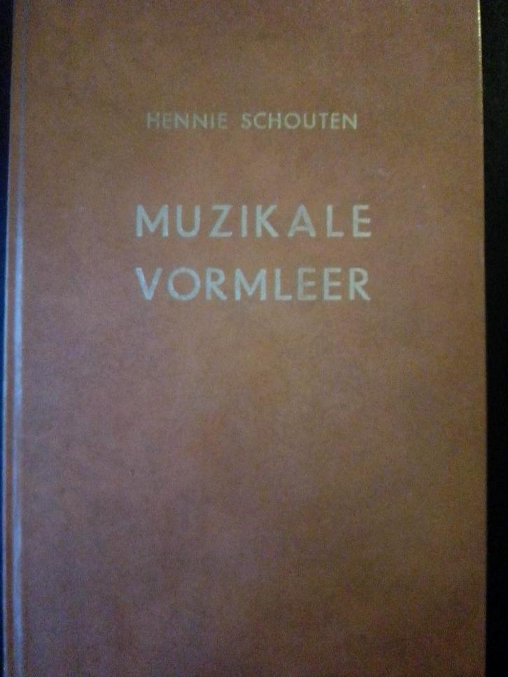 Muzikale vormleer - Hennie Schouten, Boeken, Muziek, Zo goed als nieuw, Algemeen, Ophalen of Verzenden
