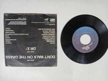 Vinyl retro UB40 reggae (S38) beschikbaar voor biedingen