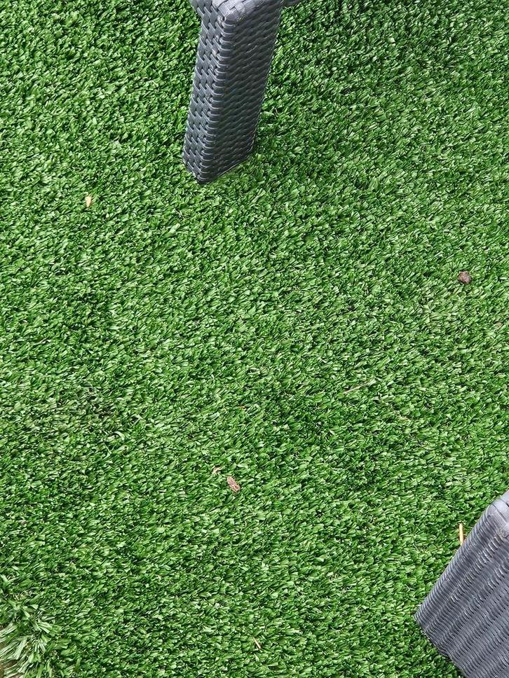 Kunstgrasmat - Groen en Netjes!, Tuin en Terras, Gras en Kunstgras, Gebruikt, Kunstgras, 10 tot 20 m², Ophalen