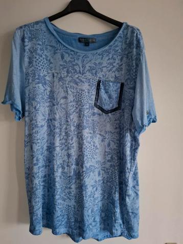 Cast Iron Shirt maat XL  beschikbaar voor biedingen