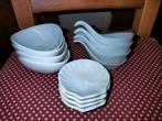 3 sets van 4 amusebakjes, wit porselein, p.set van 4 €5,-, Ophalen of Verzenden, Zo goed als nieuw, Porselein, Overige stijlen