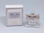 Parfumminiatuur nieuwe versie Miss Dior 5 ml eau de parf, Verzenden, Nieuw, Miniatuur, Gevuld