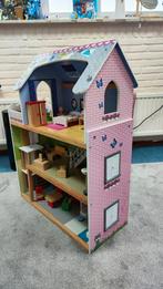Leuk houten poppenhuis met meubels!, Kinderen en Baby's, Speelgoed | Poppenhuizen, Ophalen of Verzenden, Gebruikt, Poppenhuis